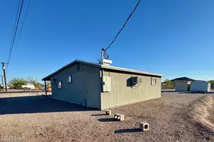 44350 Short St, Bouse, AZ 85325 - Photo 5