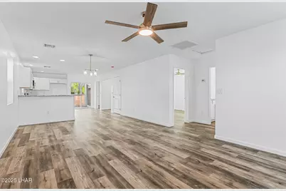 2063 Catalina Dr, Bullhead City, AZ 86442 - Photo 9