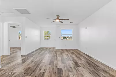 2063 Catalina Dr, Bullhead City, AZ 86442 - Photo 7