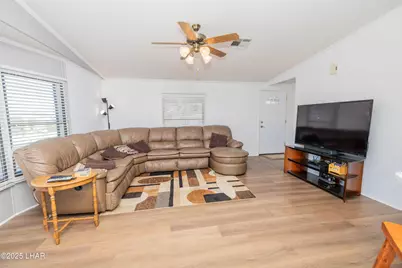486 Bluewater Dr, Parker, AZ 85344 - Photo 9