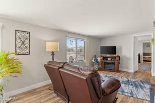 1960 E Ramar Rd, Bullhead City, AZ 86442 - Photo 9