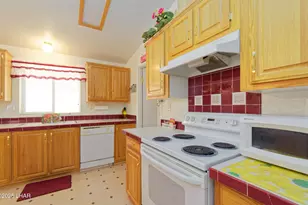 49566 Topaz Ave, Quartzsite, AZ 85346 - Photo 17