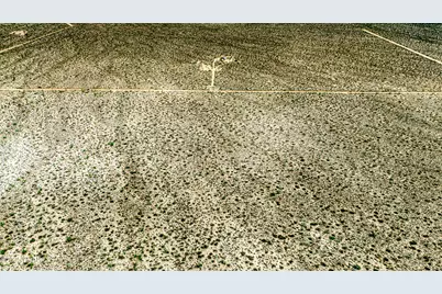 3607 S Kit Carson Rd, Yucca, AZ 86438 - Photo 9