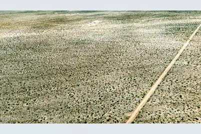 3607 S Kit Carson Rd, Yucca, AZ 86438 - Photo 11