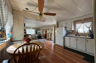 39911 Idaho Way, Salome, AZ 85348 - Photo 9