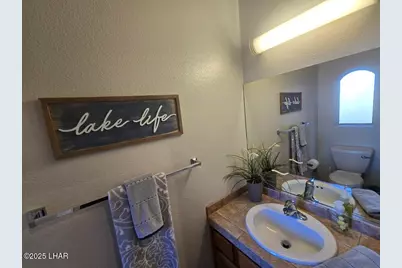 3470 Kearsage Dr #E102, Lake Havasu City, AZ 86406 - Photo 5