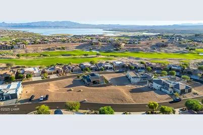 1892 E Troon Dr, Lake Havasu City, AZ 86404 - Photo 13