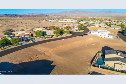 1892 E Troon Dr, Lake Havasu City, AZ 86404 - Photo 27