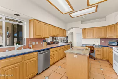 2346 E Chelsea St, Lake Havasu City, AZ 86404 - Photo 17