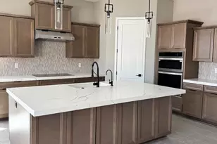 1610 E Sandra Dr, Lake Havasu City, AZ 86404 - Photo 7
