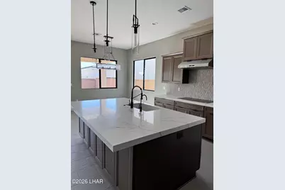 1610 E Sandra Dr, Lake Havasu City, AZ 86404 - Photo 9