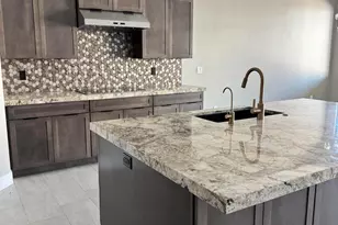 1611 E Sandra Dr, Lake Havasu City, AZ 86404 - Photo 13