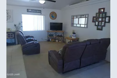 2892 Daytona Ave, Lake Havasu City, AZ 86403 - Photo 3