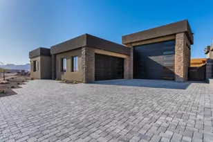 2517 Flat Irons Ln, Lake Havasu City, AZ 86406 - Photo 1