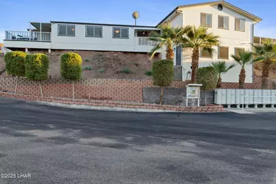 951 Swan Dr, Parker, AZ 85344 - Photo 1