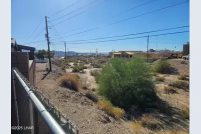 1041 Rolling Hills Dr, Lake Havasu City, AZ 86406 - Photo 15
