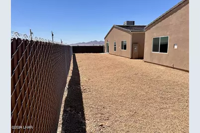 2820 Palisades Dr #104, Lake Havasu City, AZ 86404 - Photo 3