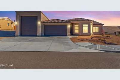 2148 Sandwood Dr, Lake Havasu City, AZ 86403 - Photo 1