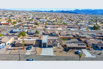 3276 Dolphin Dr, Lake Havasu City, AZ 86406 - Photo 45