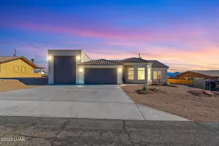 3276 Dolphin Dr, Lake Havasu City, AZ 86406 - Photo 1