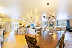 25388 Pendleton Way, Bouse, AZ 85325 - Photo 21