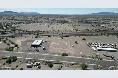 525 E Main St, Quartzsite, AZ 85346 - Photo 13