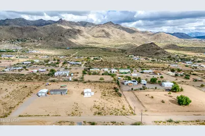 3870 N Bouse Rd, Golden Valley, AZ 86413 - Photo 21