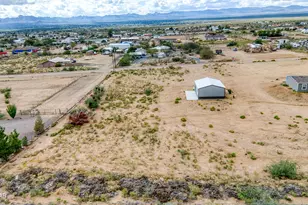 3870 N Bouse Rd, Golden Valley, AZ 86413 - Photo 17