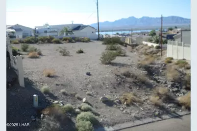 1361 Tamarack Dr, Lake Havasu City, AZ 86404 - Photo 1