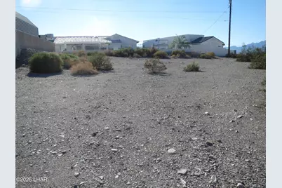 1361 Tamarack Dr, Lake Havasu City, AZ 86404 - Photo 9