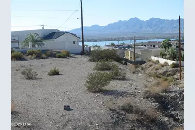 1361 Tamarack Dr, Lake Havasu City, AZ 86404 - Photo 5