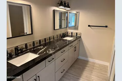 3430 Kearsage Dr #B102, Lake Havasu City, AZ 86406 - Photo 7