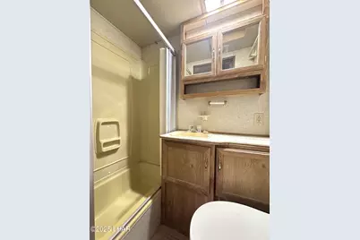 598 W Desert Dr, Quartzsite, AZ 85346 - Photo 13