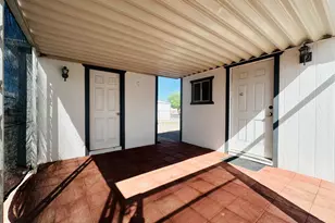 598 W Desert Dr, Quartzsite, AZ 85346 - Photo 15