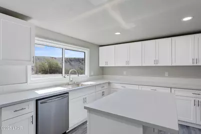 2090 San Juan Dr, Lake Havasu City, AZ 86403 - Photo 15