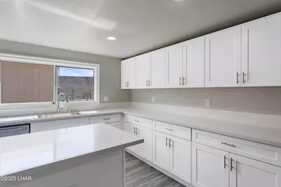 2090 San Juan Dr, Lake Havasu City, AZ 86403 - Photo 17