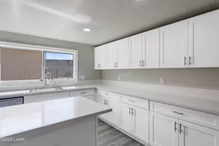 2090 San Juan Dr, Lake Havasu City, AZ 86403 - Photo 17