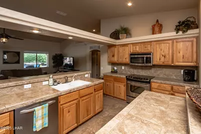 310 Pascaul Ln, Lake Havasu City, AZ 86403 - Photo 21