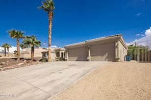 310 Pascaul Ln, Lake Havasu City, AZ 86403 - Photo 3