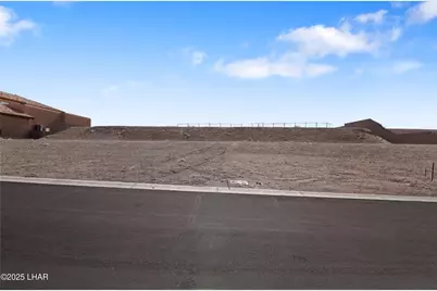 1748 E Tradition Ln, Lake Havasu City, AZ 86404 - Photo 9