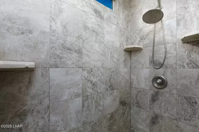 190 Aspen Dr, Lake Havasu City, AZ 86403 - Photo 11