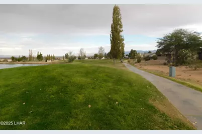 9773 N Vista Dr, Kingman, AZ 86401 - Photo 3