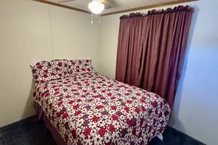 32473 Avenue 42 E, Bouse, AZ 85325 - Photo 11