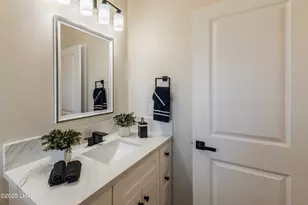 2778 McCulloch Blvd N, Lake Havasu City, AZ 86403 - Photo 15