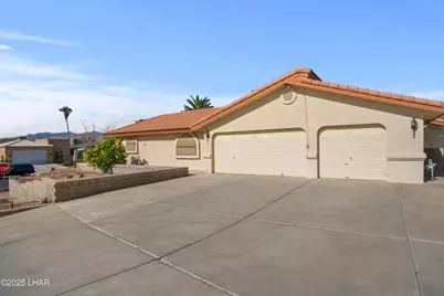 2558 Country Club Dr, Bullhead City, AZ 86442 - Photo 49