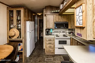 555 Beachcomer #B23, Lake Havasu City, AZ 86403 - Photo 41