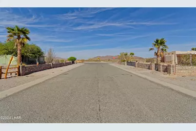 49544 Turquoise Ave, Quartzsite, AZ 85346 - Photo 37