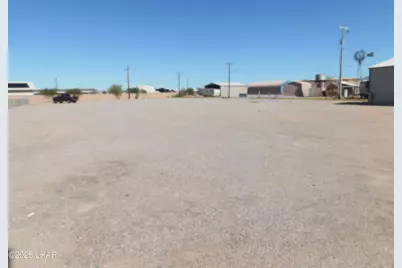 840 W Main St, Quartzsite, AZ 85346 - Photo 13