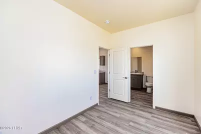 14176 S Nash Rd, Yucca, AZ 86438 - Photo 19
