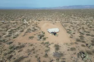 14176 S Nash Rd, Yucca, AZ 86438 - Photo 5